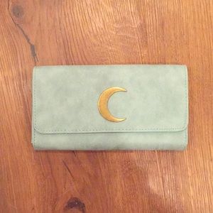 Turquoise wallet